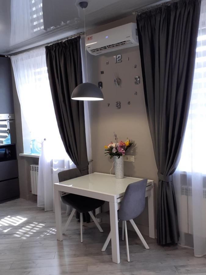 Просторі Lux Апартаменти На Центральному Проспекті, Великий Smart Tv,Преміум-Підписки Youtube Та Онлайн-Кінотеатрів , Кавомашина, Відкритий Балкон, Звітні Документи 克里沃罗格 外观 照片