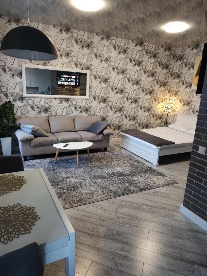 Просторі Lux Апартаменти На Центральному Проспекті, Великий Smart Tv,Преміум-Підписки Youtube Та Онлайн-Кінотеатрів , Кавомашина, Відкритий Балкон, Звітні Документи 克里沃罗格 外观 照片